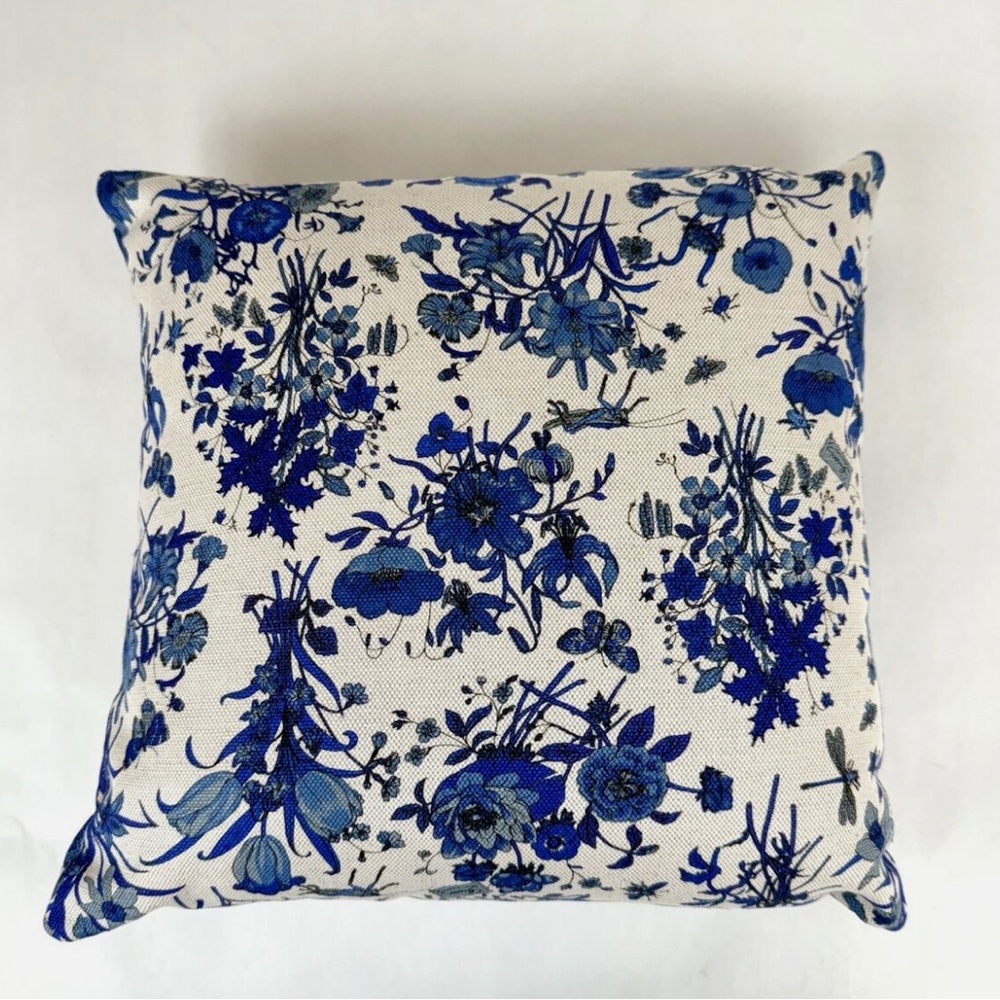 Set of 2 Gucci Blue Floral Accent Pillow